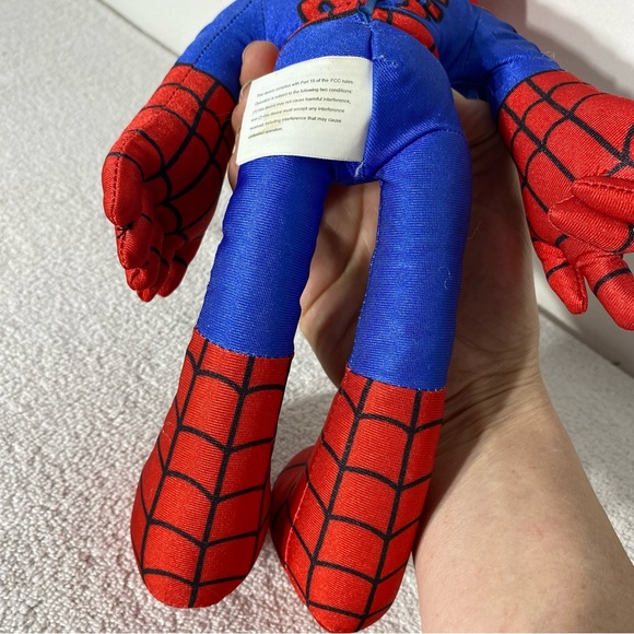 Marvel Spidey And His Amazing Friends My Friend Spidey Plush w Sounds - Picture 14 of 16